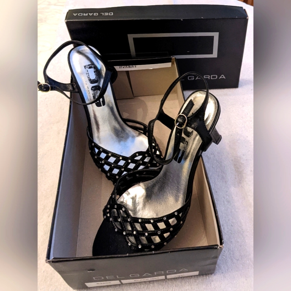 Vintage Fashion 3" Heel Sandals, Sparkle Embellished, Belt Tie, Women 7.5